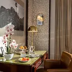 Alvear Icon Hotel